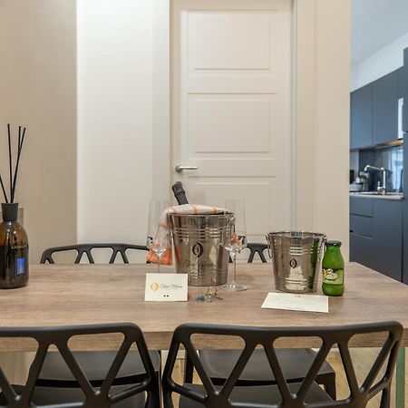 Appartamento Three Moons Boutique House/Calypso Salerno Esterno foto
