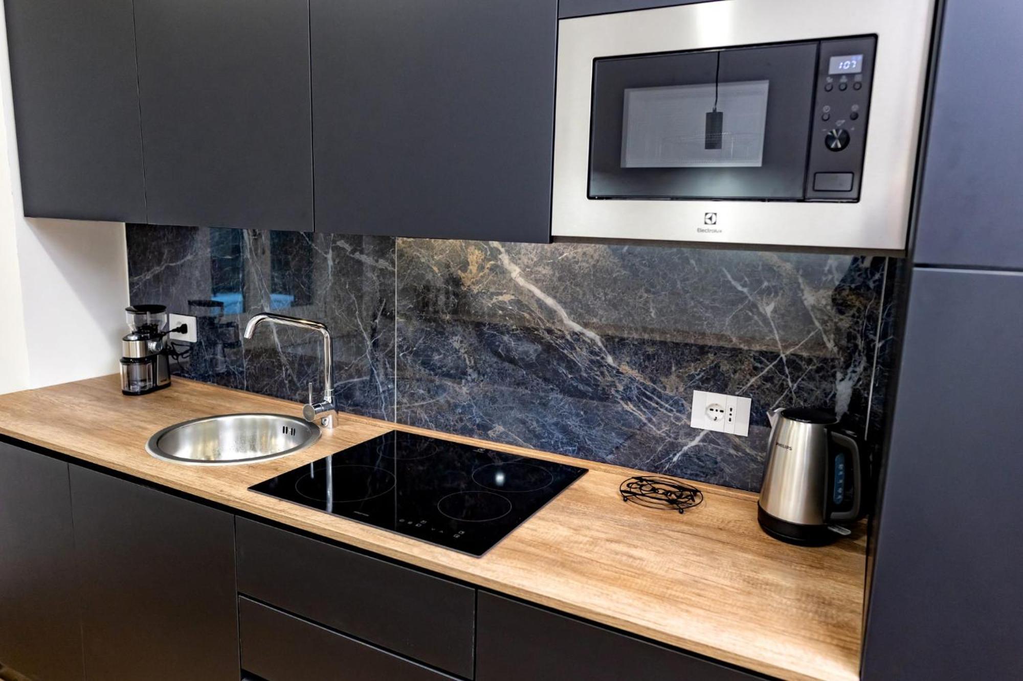 Appartamento Three Moons Boutique House/Calypso Salerno Esterno foto