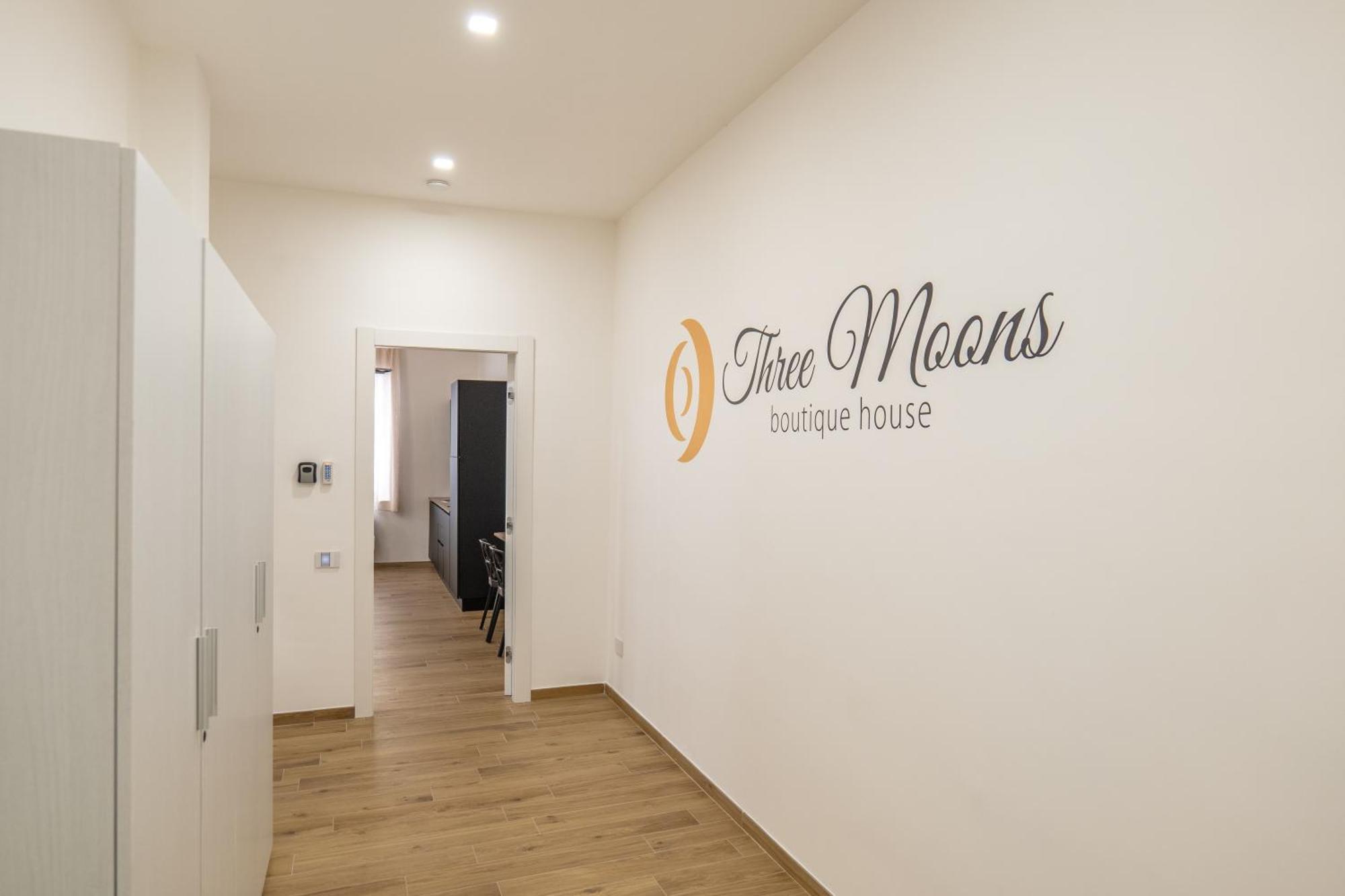 Appartamento Three Moons Boutique House/Calypso Salerno Esterno foto