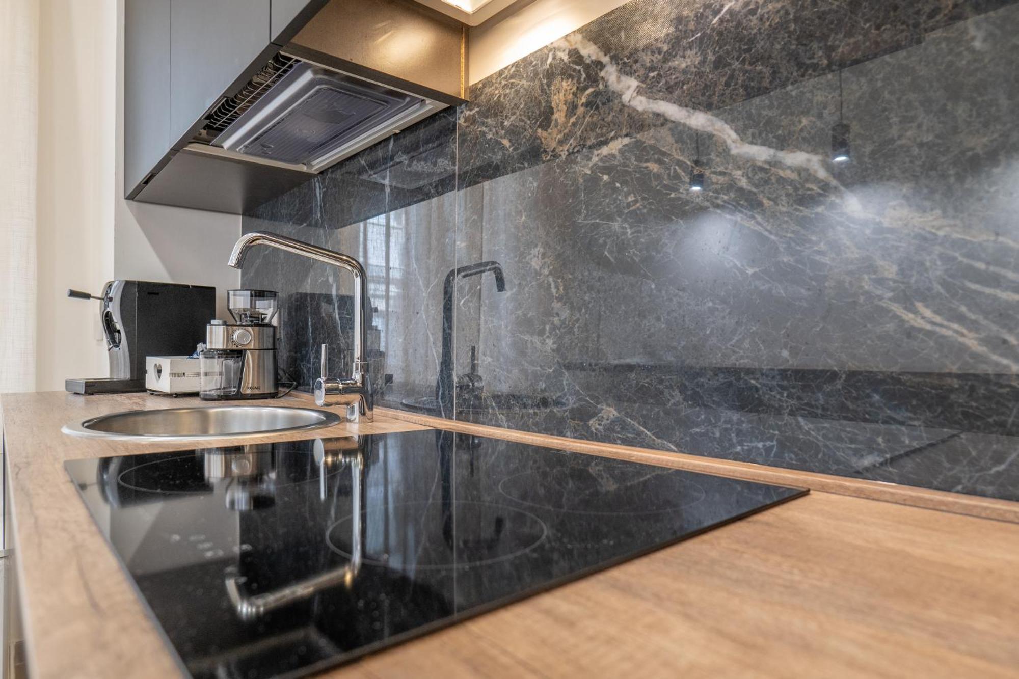 Appartamento Three Moons Boutique House/Calypso Salerno Esterno foto
