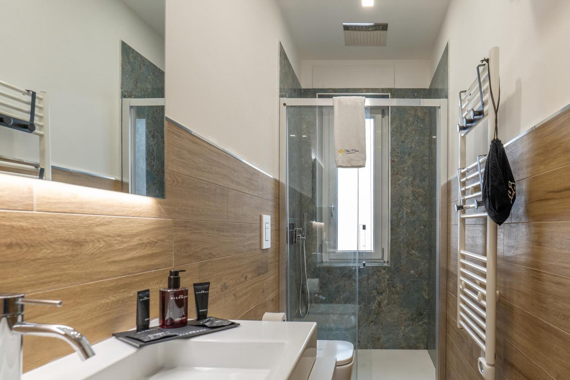 Appartamento Three Moons Boutique House/Calypso Salerno Esterno foto